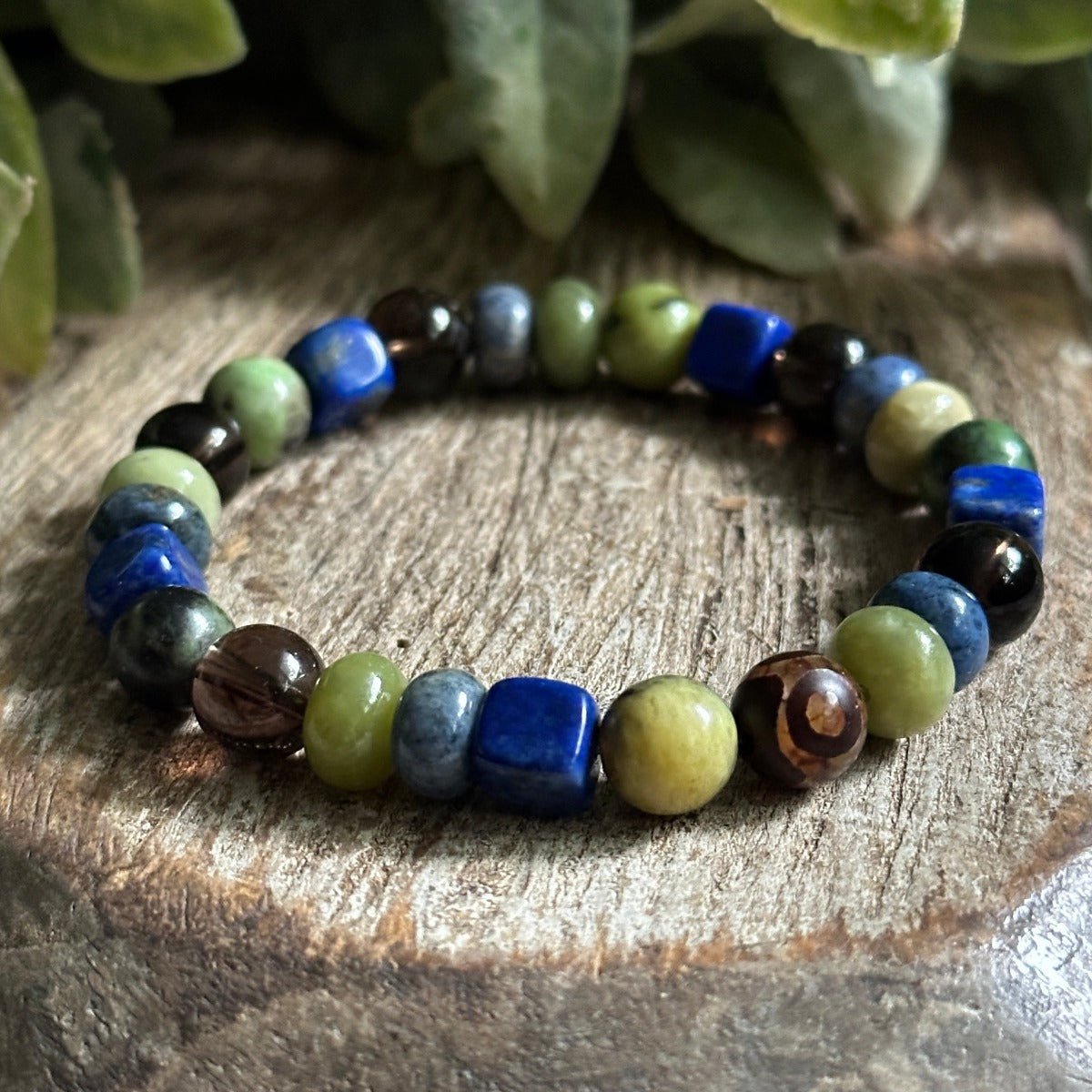 Crystals, Gemstones for Truth, Healing, Confidence. Bracelet for Men and Women