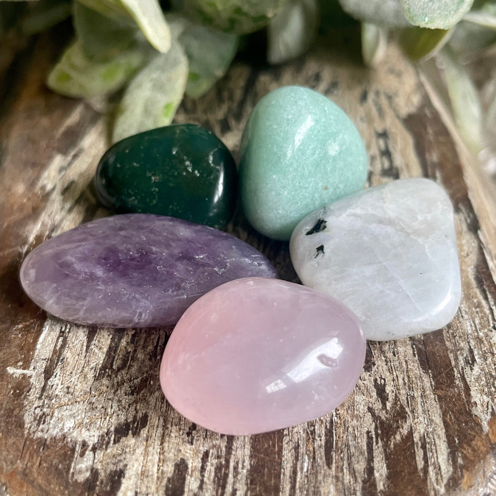  The best and most powerful crystals and stones  for fertility, stones for fertility, and gemstones for fertility, conception and infertility?