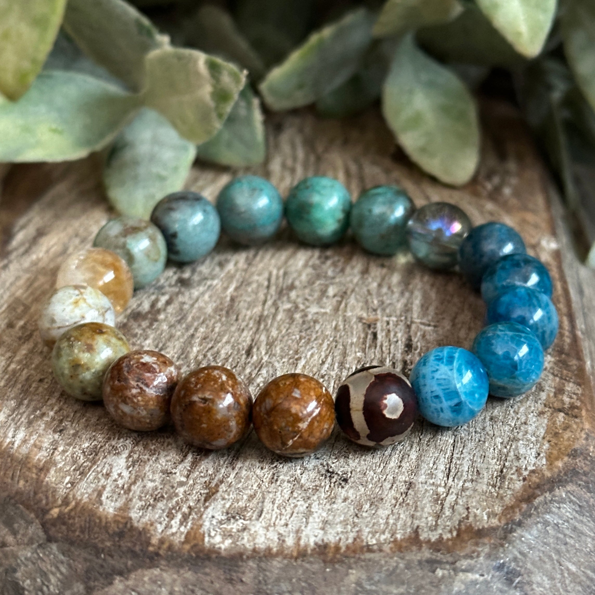 Healing health and recovery bracelets designed with crystals and gemstones.