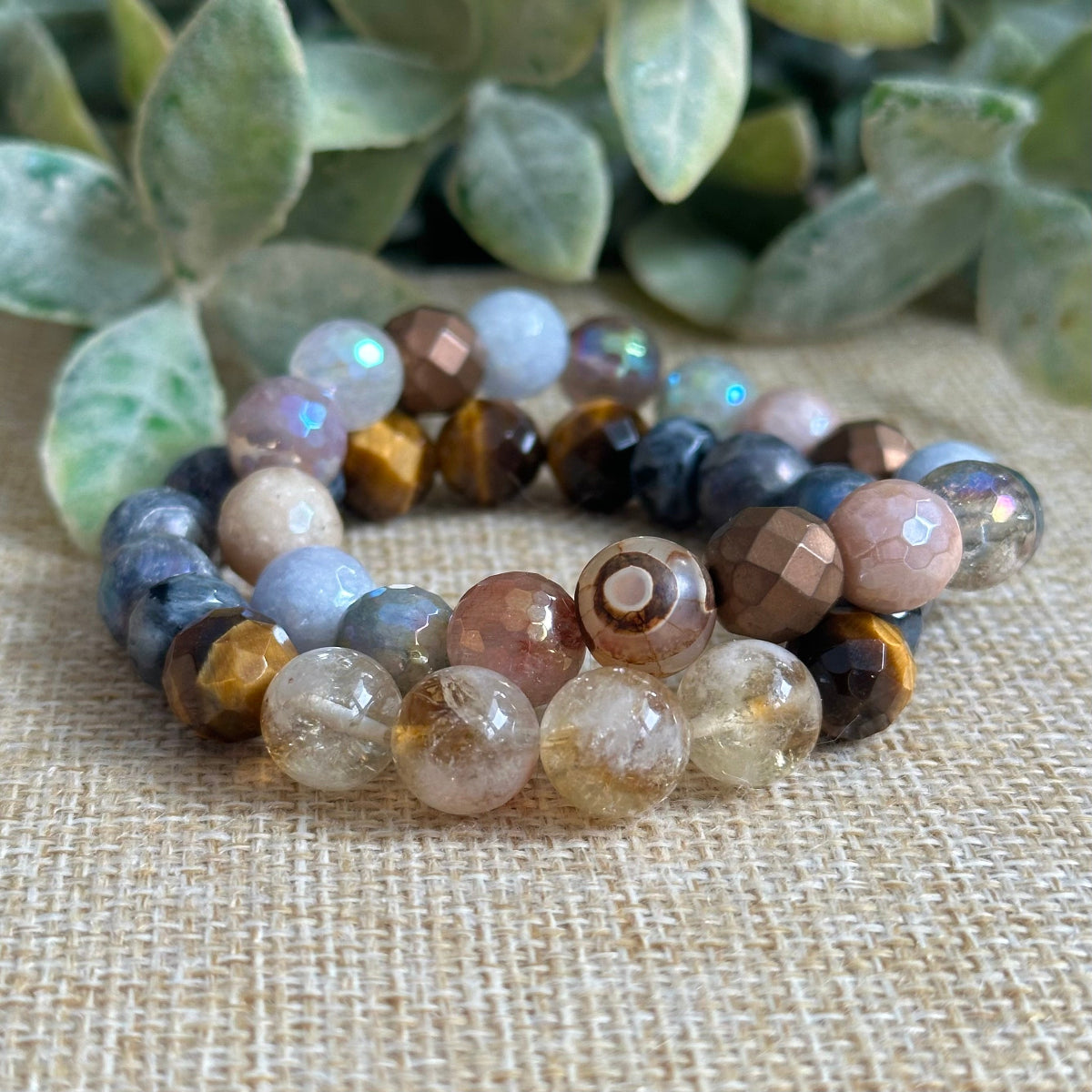 Entrepreneur confidence bracelet with grounding and prosperity crystals
