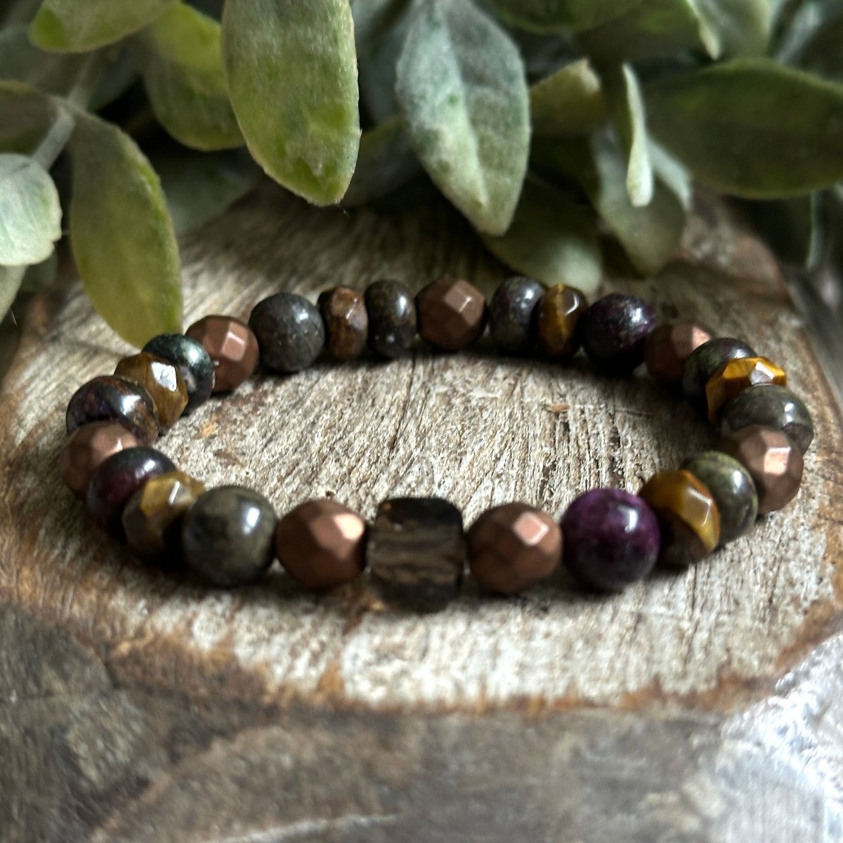 Aligned gemstone beaded bracelet. Men. Women 