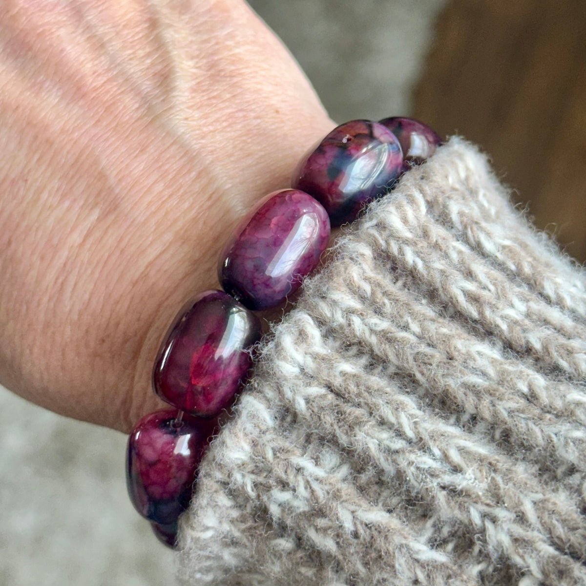 Statement agate bracelet with clear crystal charm