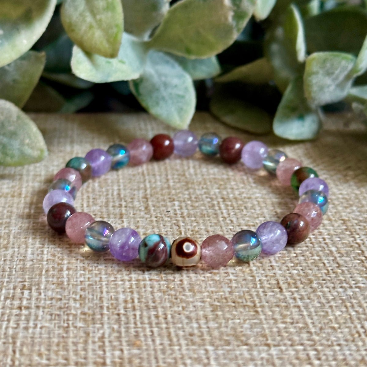 ~ Marbled Jade ~ Flower Amethyst ~ Ocean Aura Quartz ~ Mystic Strawberry Quartz

Love, Joy, Grounding, Harmony, Growth, Nurturing Calmness, Intuitive, Sparkling High Vibrations, Radiance, Spiritual Connection