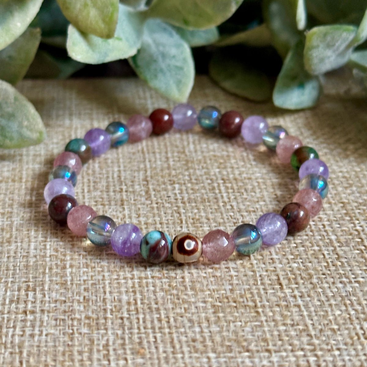~ Marbled Jade ~ Flower Amethyst ~ Ocean Aura Quartz ~ Mystic Strawberry Quartz

Love, Joy, Grounding, Harmony, Growth, Nurturing Calmness, Intuitive, Sparkling High Vibrations, Radiance, Spiritual Connection