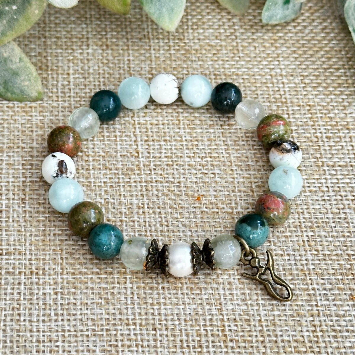 Healing crystal bracelet to support conception and emotional balance