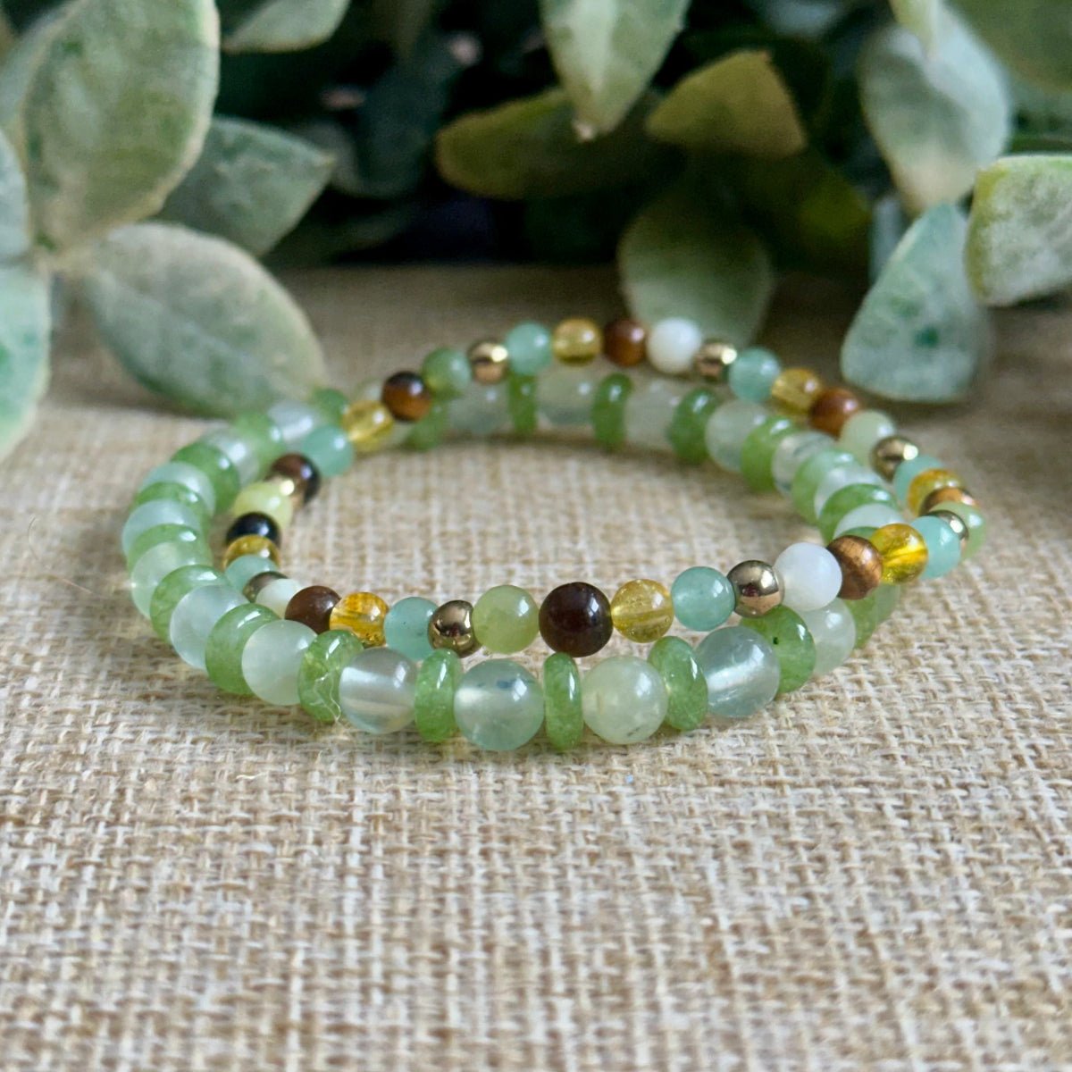 Confidence and abundance crystal bracelet
Minimal gemstone abundance bracelet for daily wear