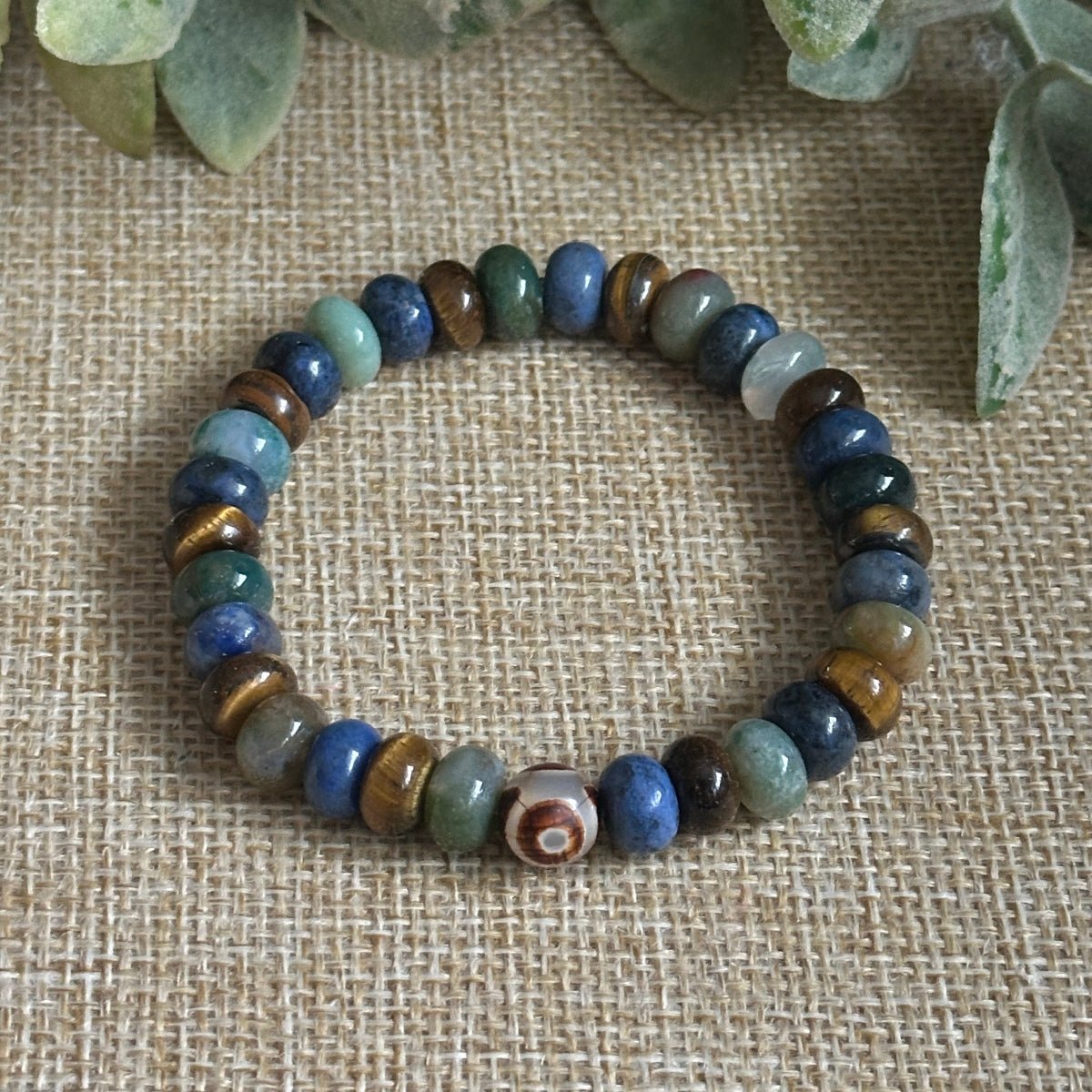 DZI Agate beaded bracelet for intuitive clarity and grounded energy. Stone Bracelet for Men