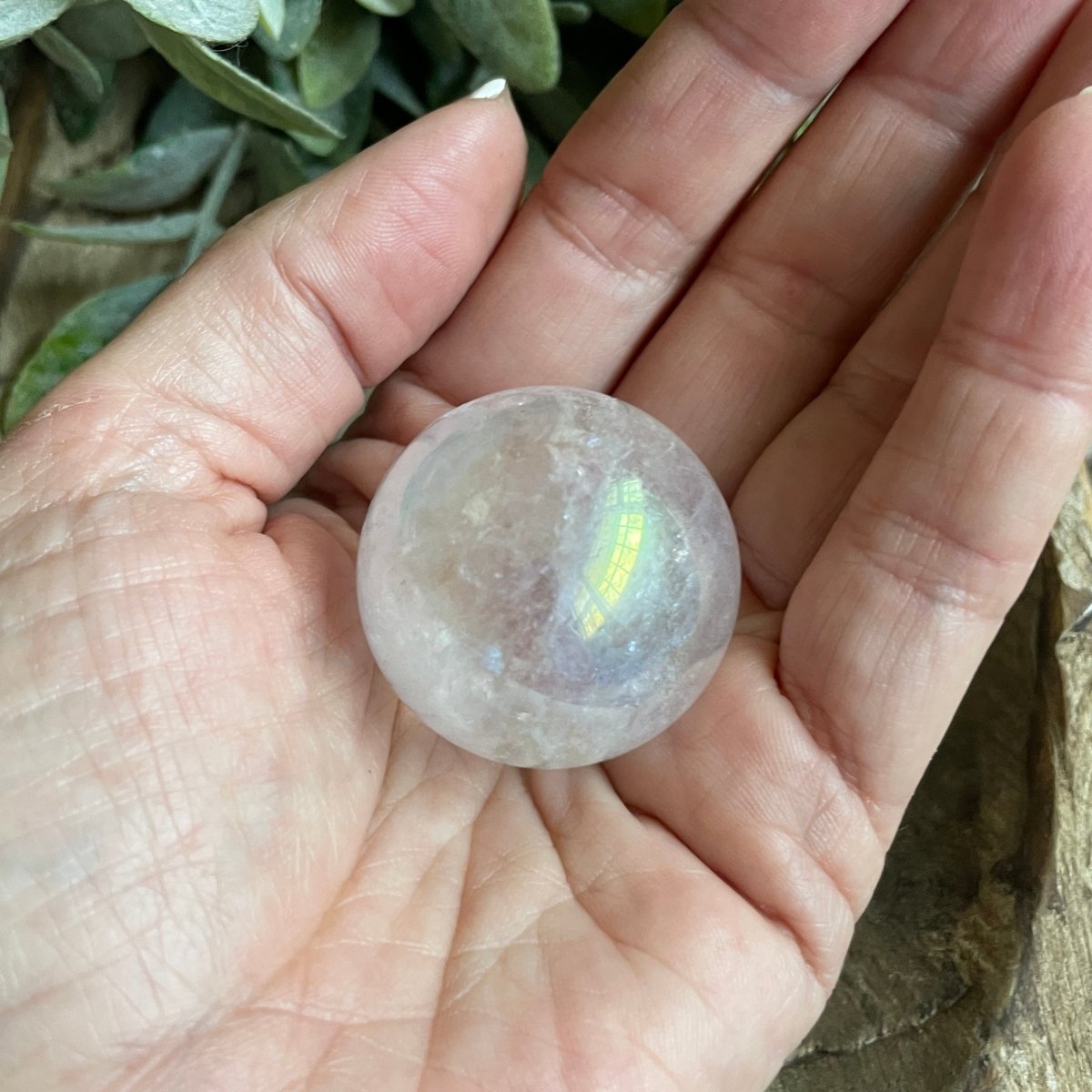 aura-quartz-sphere-631001.jpg