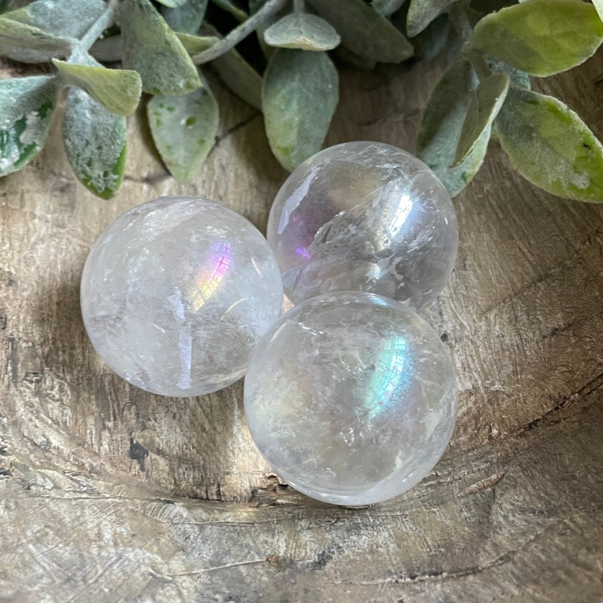 aura-quartz-sphere-946100.jpg